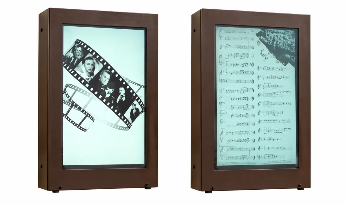 MTG-Y98LAD-WA01 — уличный дисплей 98″